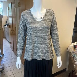 Onque Casuals Gold and Gray Relaxed Long Sleeve Top with Gold Chain